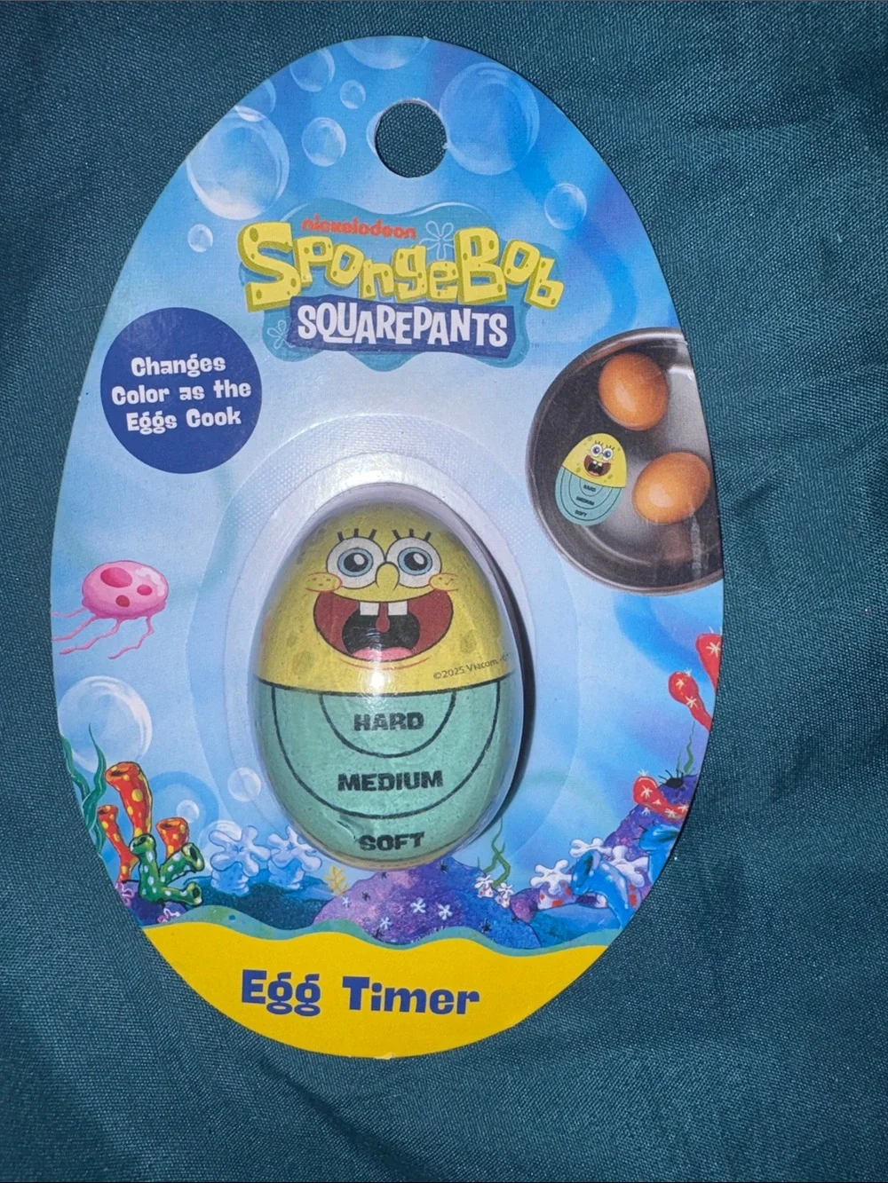 6 Piece set - SpongeBob Kitchen Towel (2) measuring spoons, clips, timer & mit